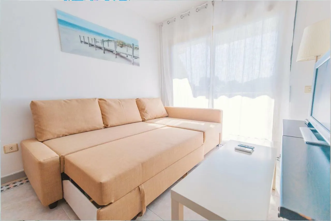 Apartamento Familiar Leomar Salou 0*,  Spain